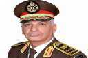 وزير الدفاع والإنتاج الحربي يغادر...