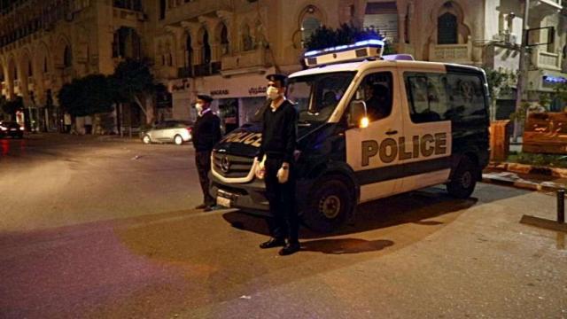 ننشر جهود الداخلية فى مواجهة كورونا.. غلق 153 محلا ومطعما