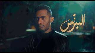 أحمد زاهر ”يورط” سلوى عثمان...