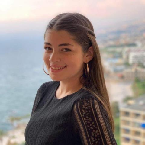 ليلى أحمد زاهر تتألق في أحدث ظهور لها بمسلسل الفتوى