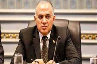 وزير الري: التصدي بحزم للتعديات...
