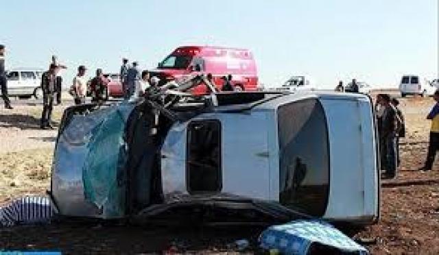   مصرع وإصابة 5 أشخاص في حادث تصادم بالوادي الجديد  