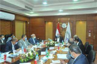 وزير النقل يترأس الجمعيتين العموميتن...
