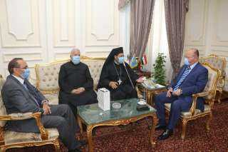 محافظ القاهرة يستقبل وفد ممثلي...