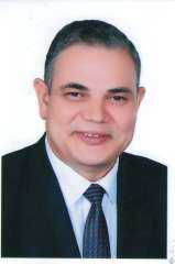 رئيس جامعة كفر الشيخ يهنئ...