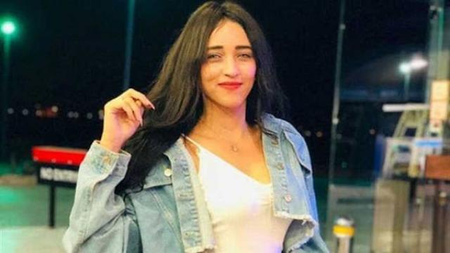 فتاة تيك توك منار سامي