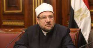 وزير الأوقاف: السب والقذف عبر...