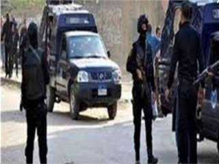 مقتل عنصرين إجراميين وإصابة مجند...