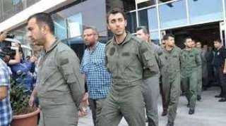 تركيا تعتقل 34 عسكريا على...