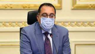 مدبولى يجتمع بـ3 وزراء لمتابعة...