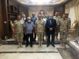 قائد المنطقة الغربية العسكرية يكرم...