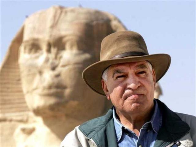 زاهي حواس سفيرًا للسياحة بمنظمة السياحة العالمية