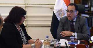 مدبولى يستعرض تقرير وزيرة الثقافة...