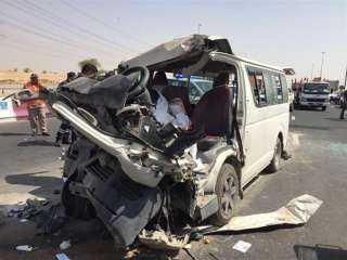 إصابة 11 شخصا في انقلاب...