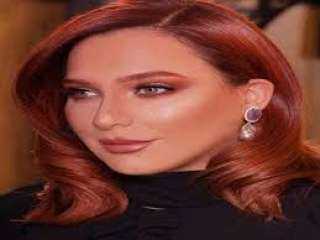 سلاف فواخرجي تفاجئ متابعيها بلوك...