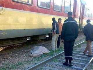 شاب يلقى مصرعة أسفل عجلات...