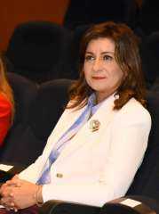 وزيرة الهجرة توجه بتفعيل غرفة...