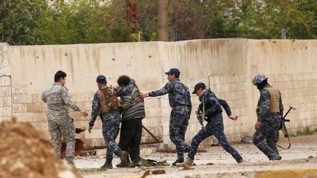 الاستخبارات العراقية تقبض على ”ناقل عوائل داعش”