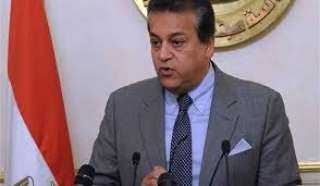 وزير التعليم العالي يوقف عضو...