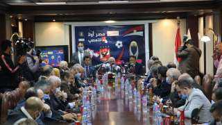 وزير الرياضة ورئيس الأعلى للإعلام...