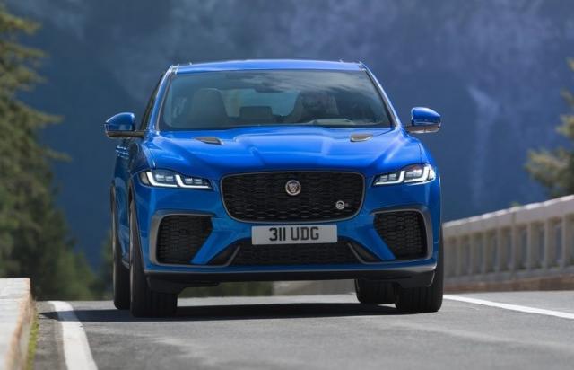 جاكوار تطلق F-PACE SVR الجديدة فائقة الأداء
