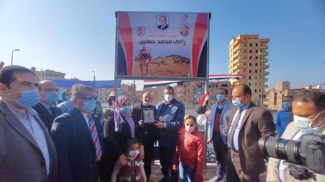 محافظ البحيرة يفتتح كوبري الشهيد رامي حسنين بإيتاي البارود بتكلفة ٢٨.٥ مليون جنية