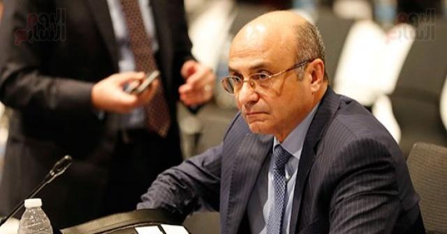وزير العدل يقرر تعديل لائحة الشهر العقارى لتسهيل شروط وإجراءات نقل الملكية