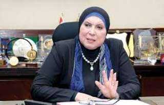 نيفين جامع تعفى المشروعات المتوسطة...