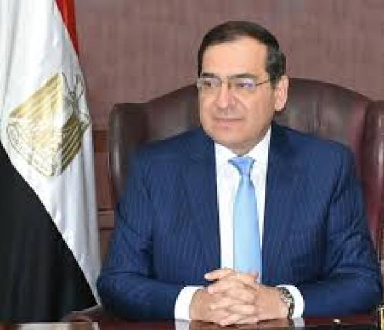 وزير البترول: نستورد الغاز بهدف تسييله وإعادة تصديره للخارج 