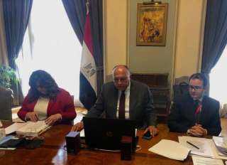 تحضيراً للقمة الأفريقية... سامح شكري...
