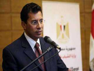 وزير الرياضة يطمئن على استعدادات...
