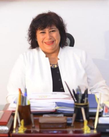 وزيرة الثقافة تفتتح الجناح المتحفى  للقومي للمسرح والموسيقى والفنون الشعبية بالسلام