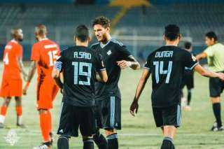 بث مباشر.. مباراة  بيراميدز وراسينغ...