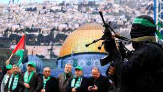 رئيس الحكومة الفلسطينية يطالب ”حماس”...