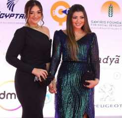 ملك أحمد زاهر تهنئ شقيقتها...