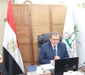 القوى العاملة تنجح فى تحصيل...