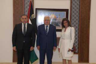 السفير المصري يقدّم أوراق إعتماده...