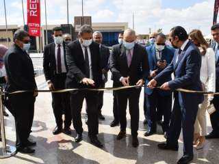 وزير الإسكان يفتتح الدورة الأولى...
