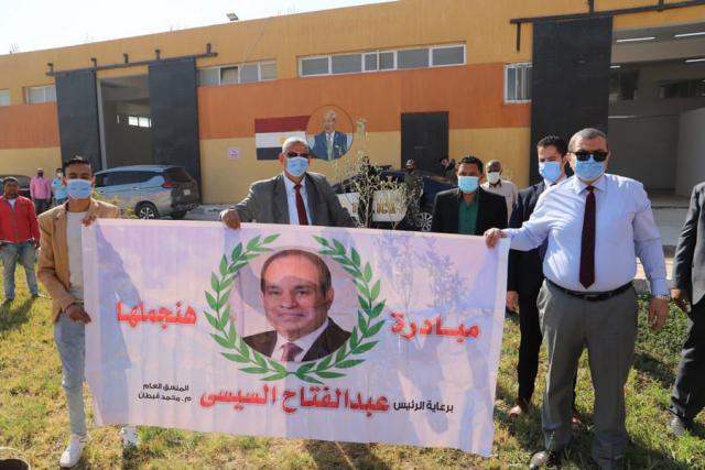 سعفان يتفقد مركز تدريب الرضوانية بالأقصر.. ويدشن 100 شجرة ضمن مبادرة ”هنجملها”