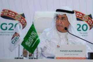 محافظ المركزي السعودي يتوقع تعافيا...