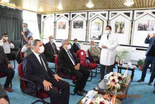 وزير التموين يتفقد مصنع شركة...