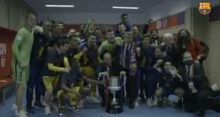 شاهد.. احتفال برشلونة بكأس الملك.....