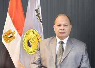محافظ أسيوط ينعي شهداء حادث...