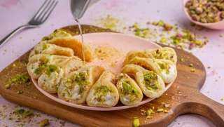 طرق مختلفة لـ حشوة القطايف...