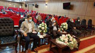 محافظ بورسعيد  يتابع الموقف...