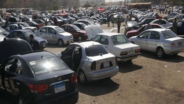 ”تجار السيارت” كشف أسباب استمرار أزمتي قوائم الانتظار والأوفر برايس