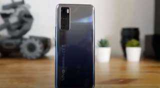VIVO تطرح هاتفا متطورا آخر...