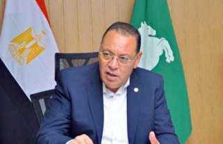 محافظ الشرقية يُشيد بمجهودات مكتبة...