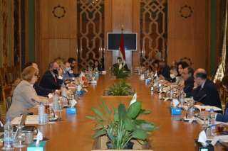 انعقاد جلسة المشاورات الثنائية بين...