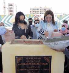 محافظ دمياط ورئيس المجلس القومى...
